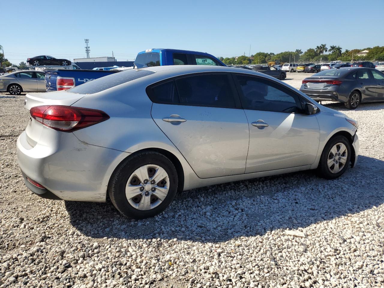 2018 KIA FORTE