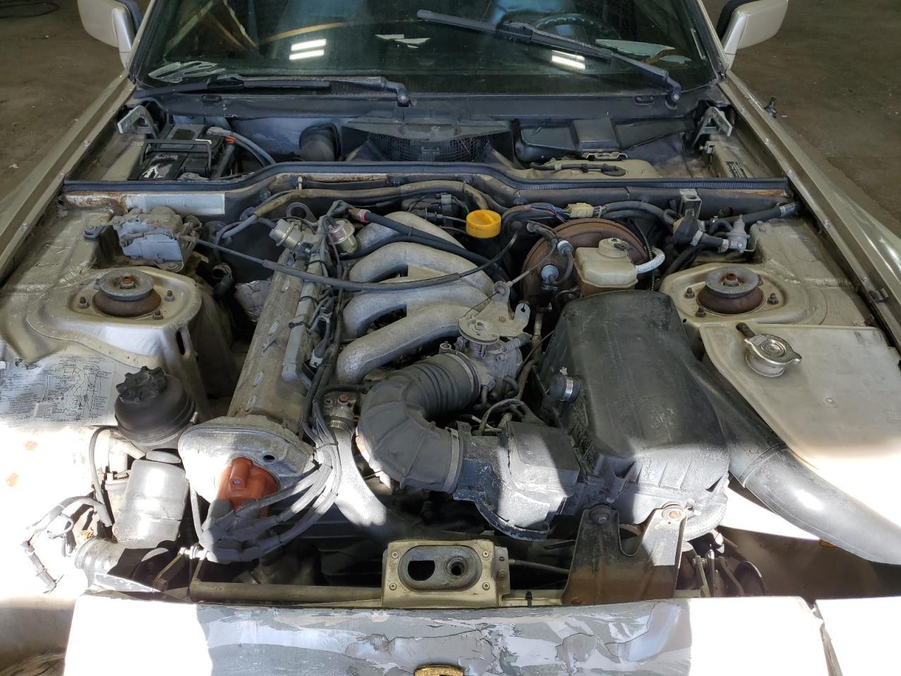 1985 PORSCHE 944