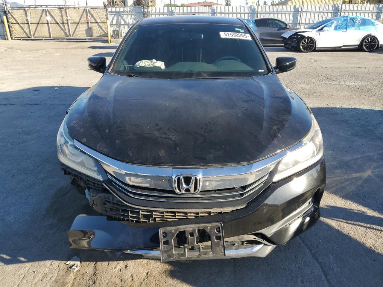 2017 HONDA ACCORD