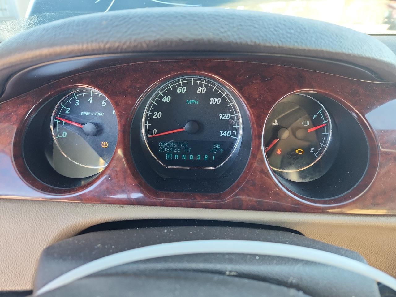 2008 BUICK Lucerne