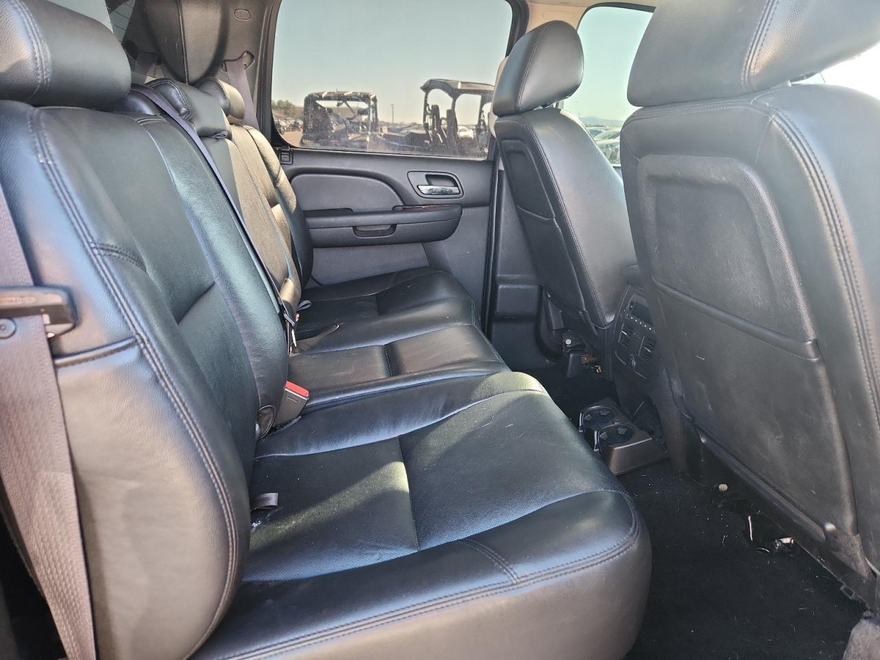2013 CHEVROLET Avalanche