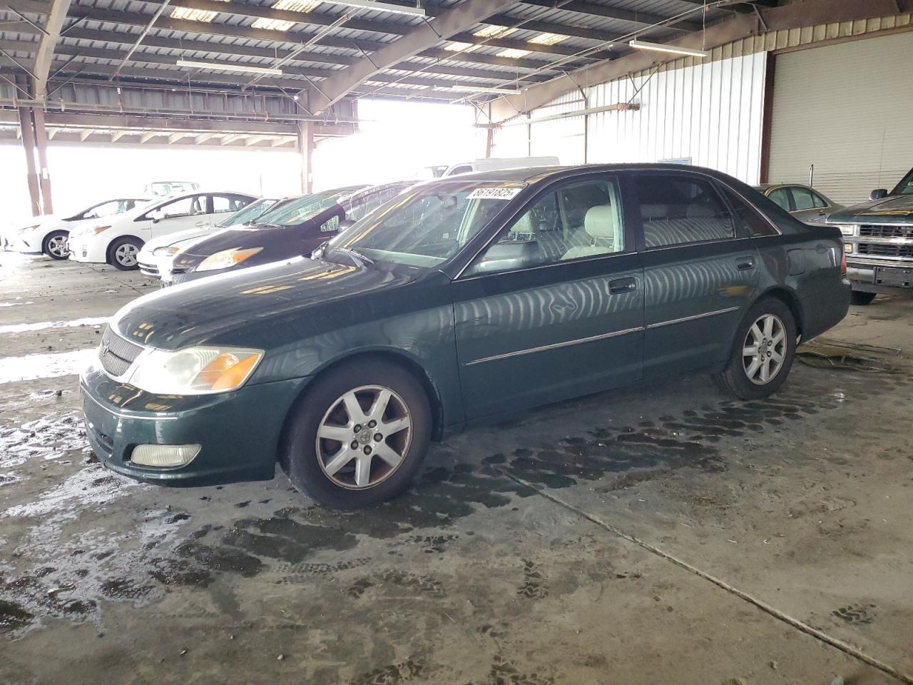 2002 TOYOTA Avalon
