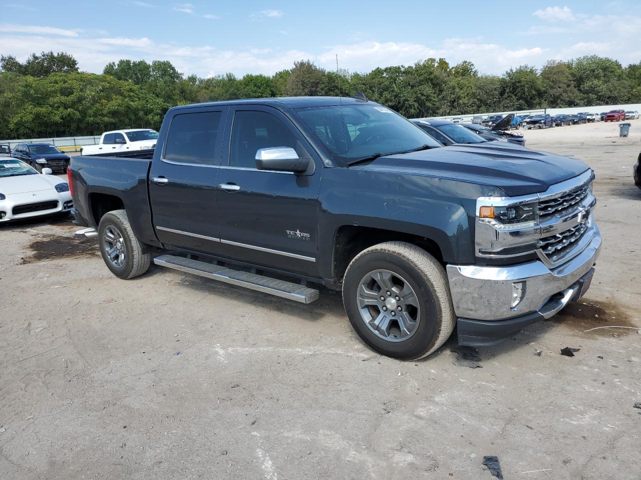 2018 CHEVROLET Silverado