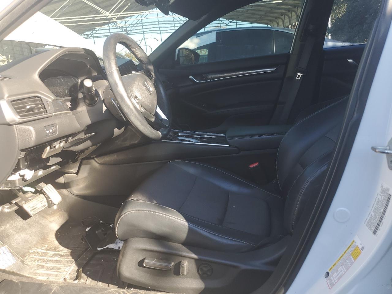2018 HONDA ACCORD