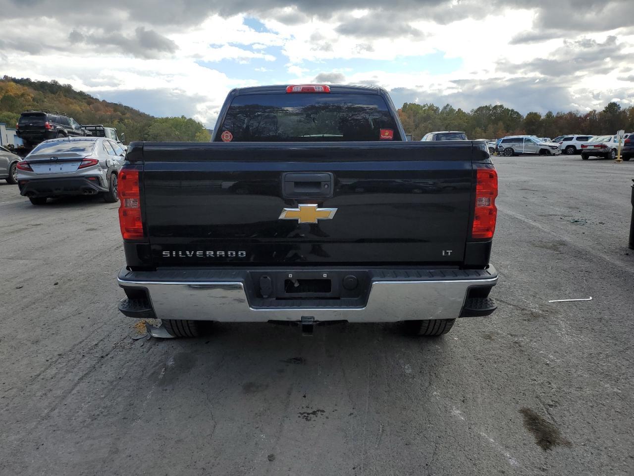 2018 CHEVROLET Silverado