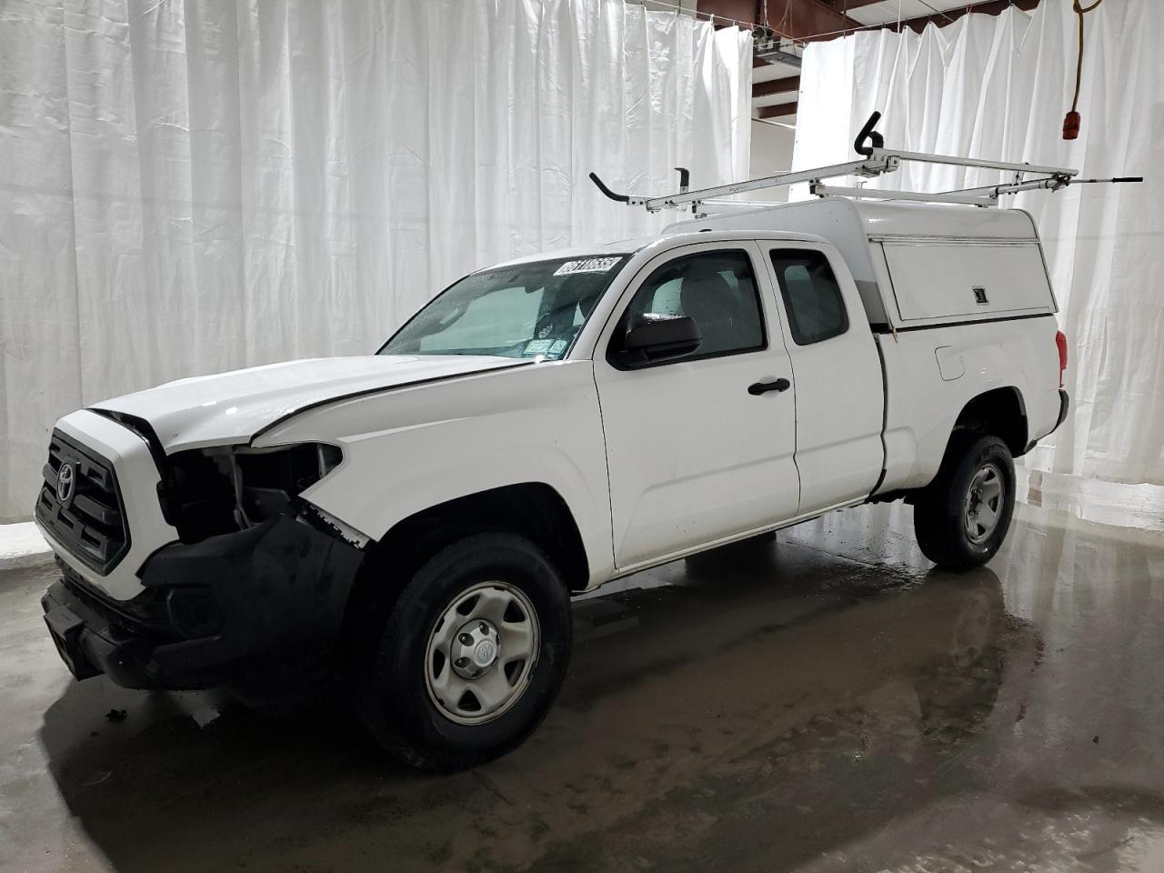 2016 TOYOTA TACOMA