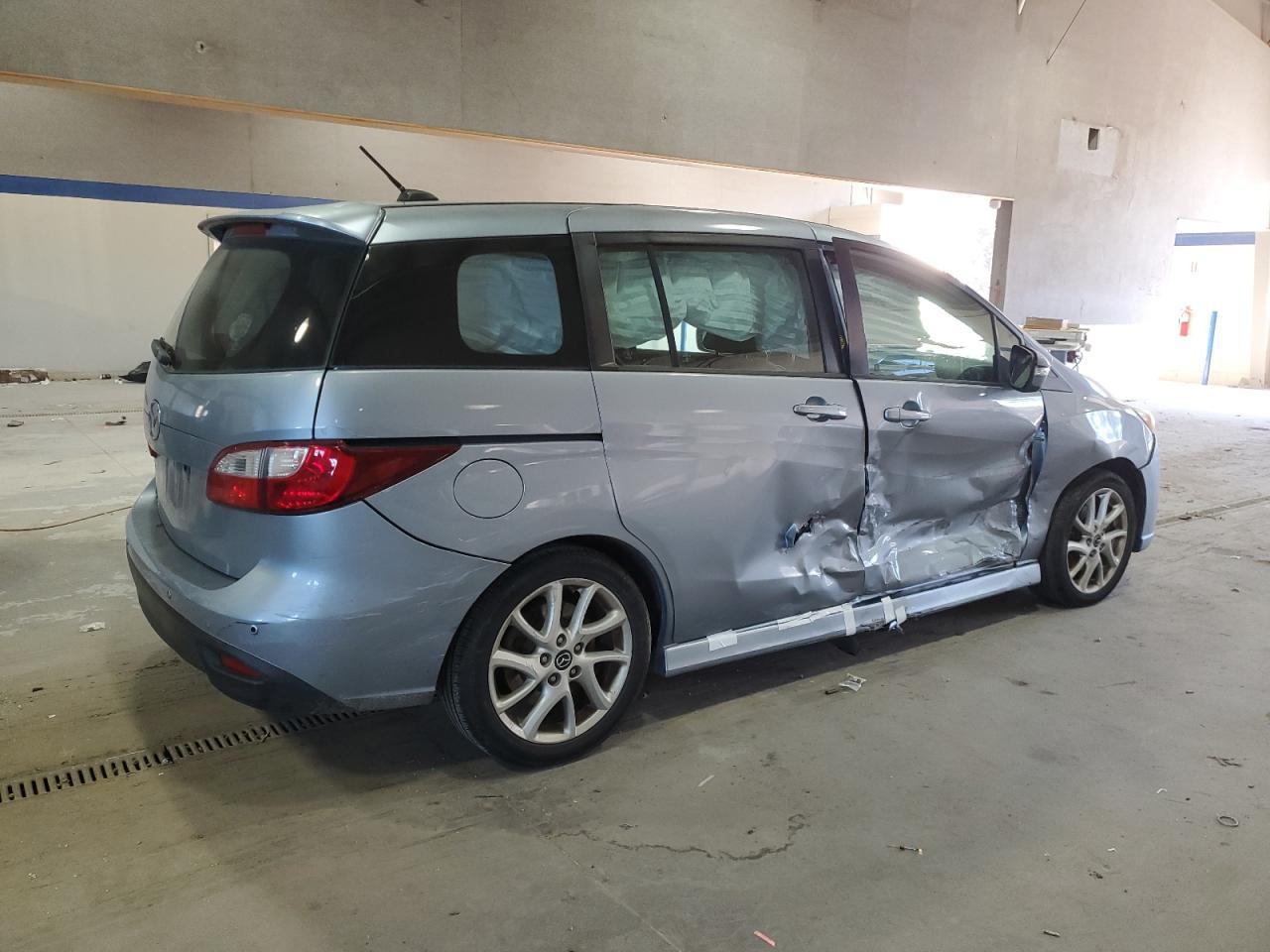 2013 MAZDA 5
