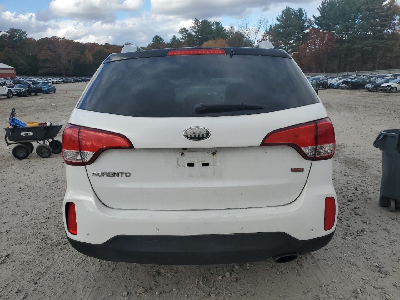 2014 KIA SORENTO
