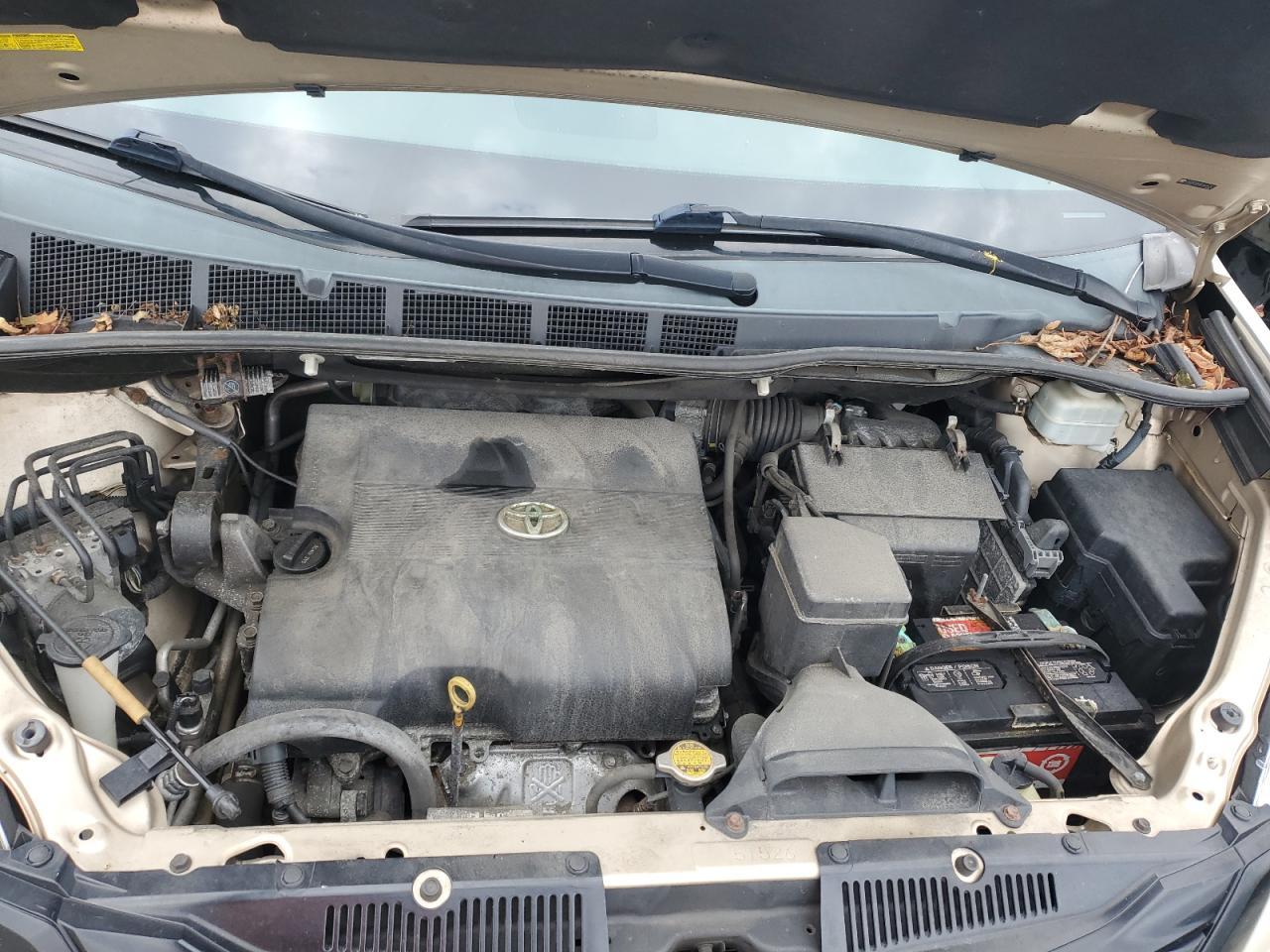 2014 TOYOTA SIENNA