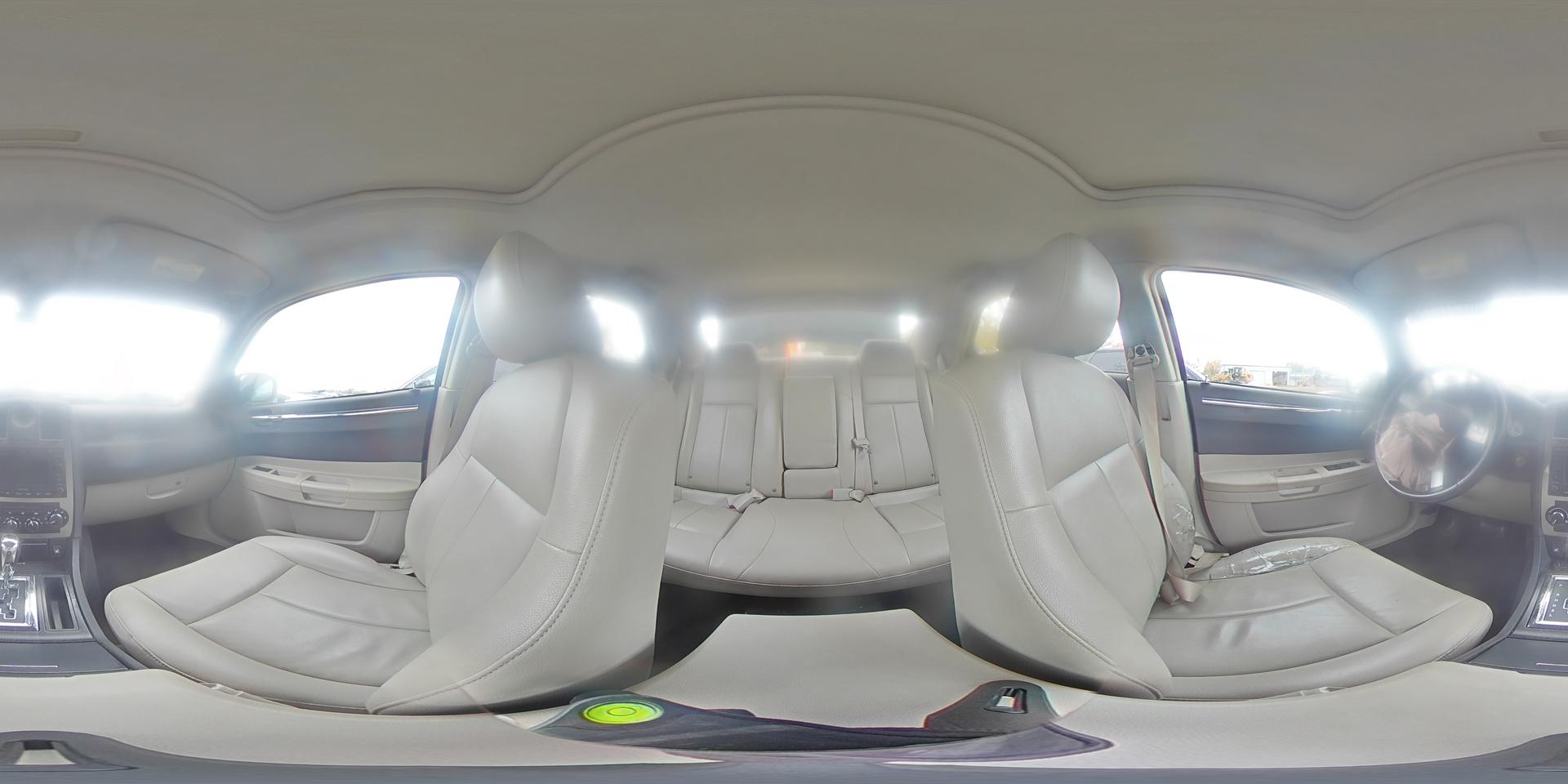 2005 CHRYSLER 300