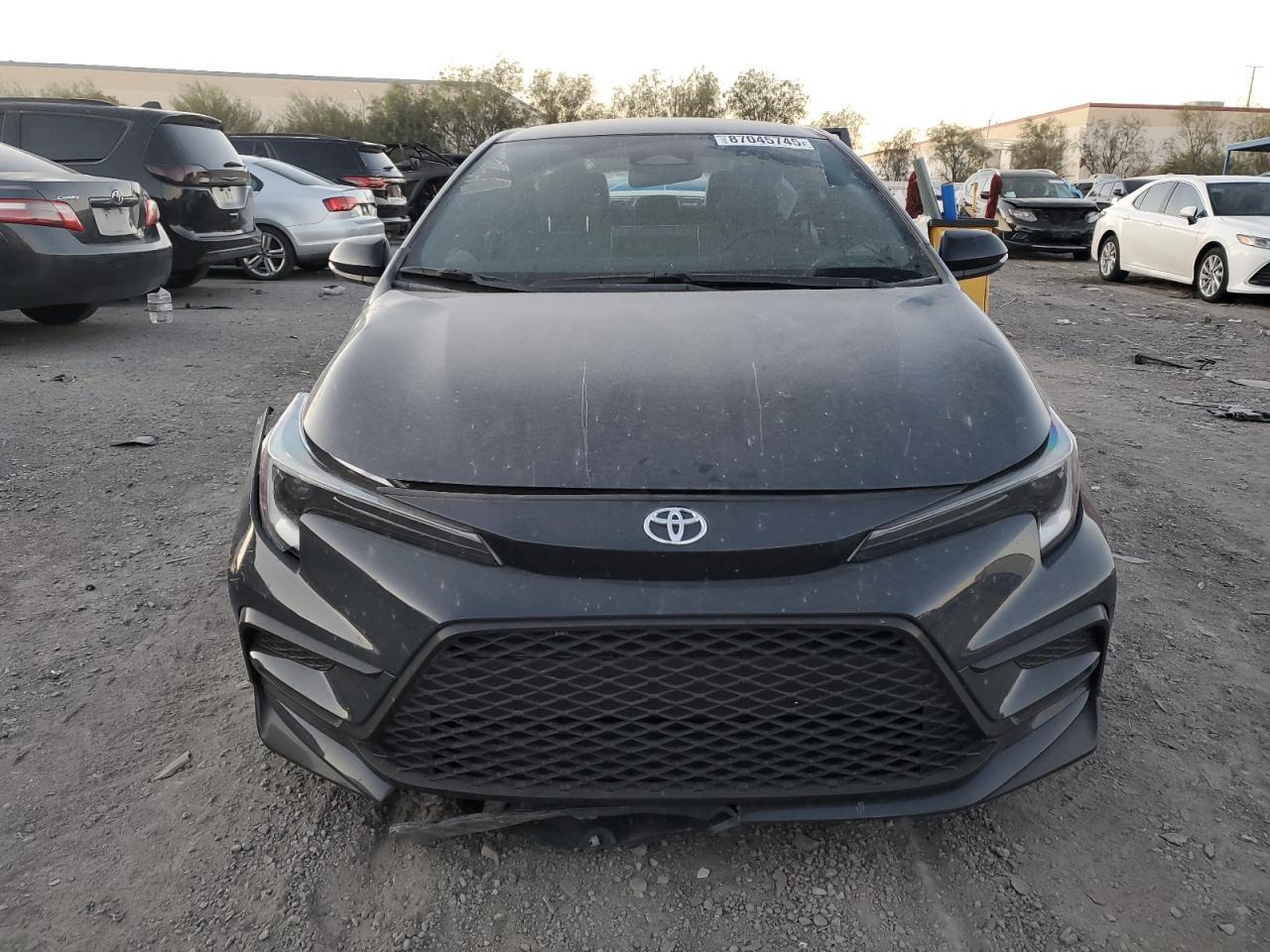 2025 TOYOTA COROLLA