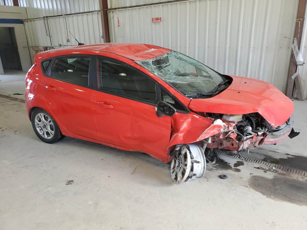 2015 FORD Fiesta