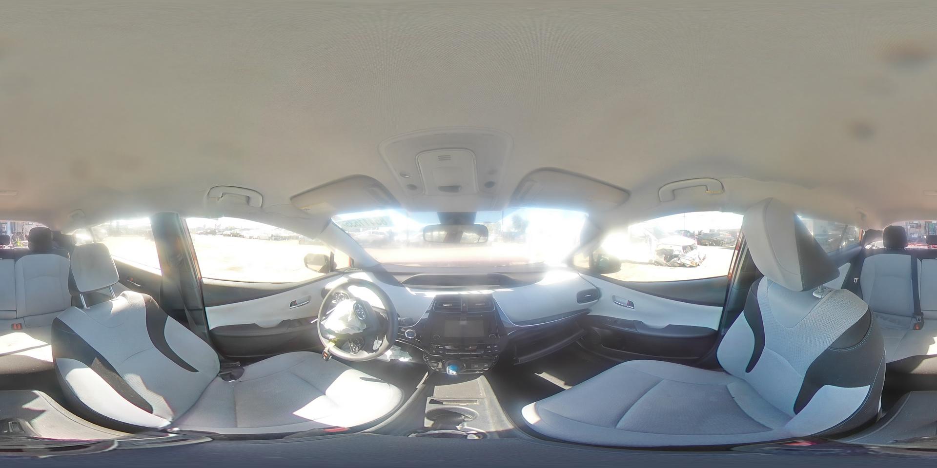 2019 TOYOTA PRIUS