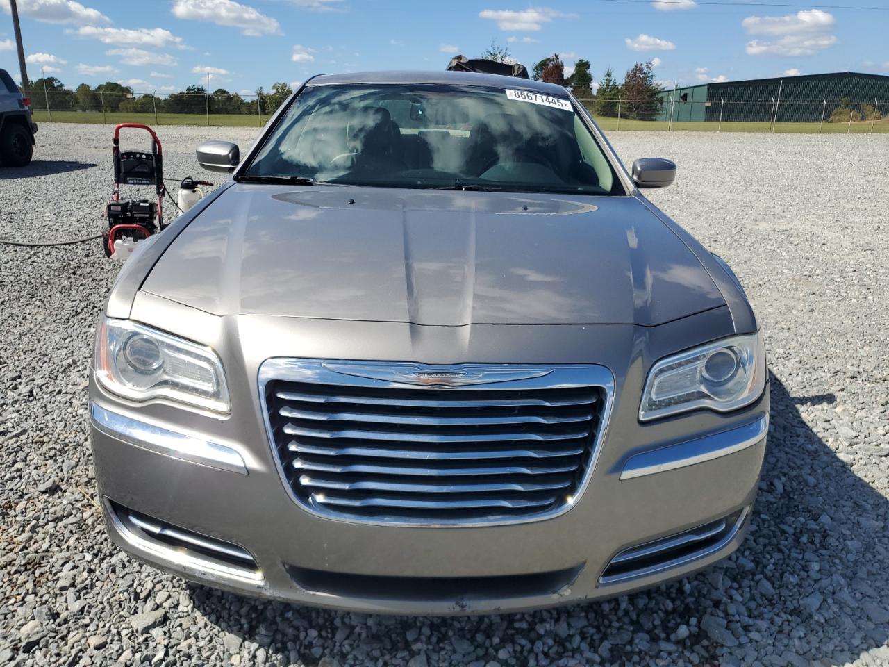 2014 CHRYSLER 300
