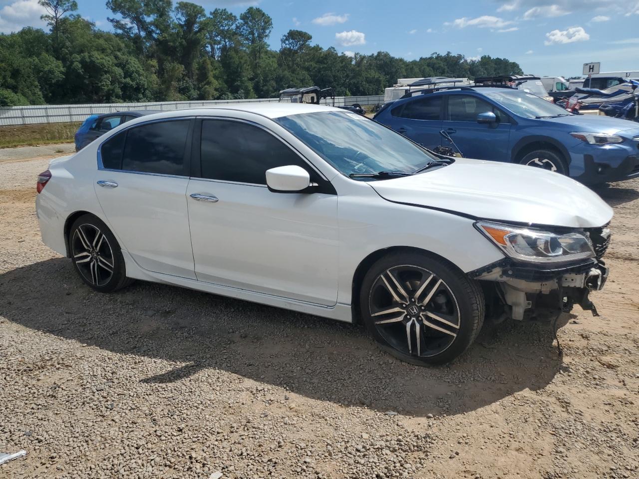 2017 HONDA ACCORD