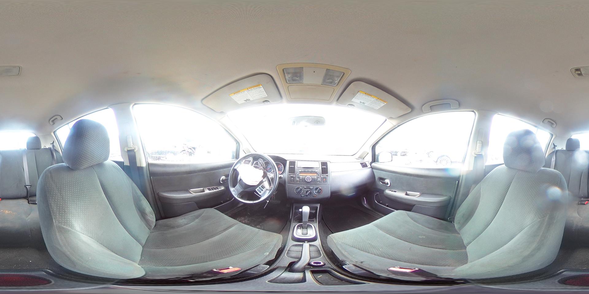2012 NISSAN VERSA