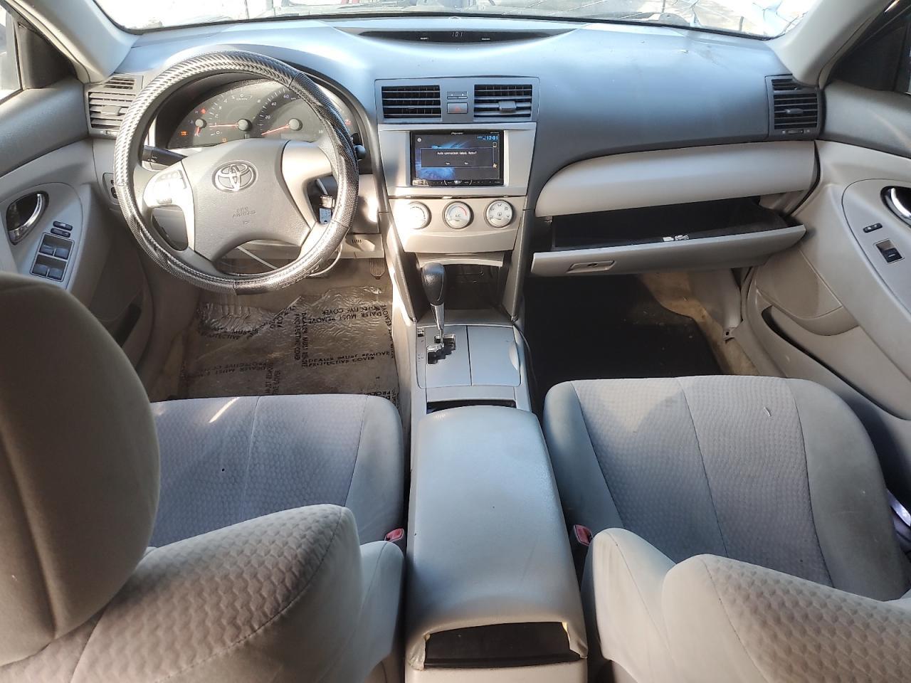 2011 TOYOTA CAMRY