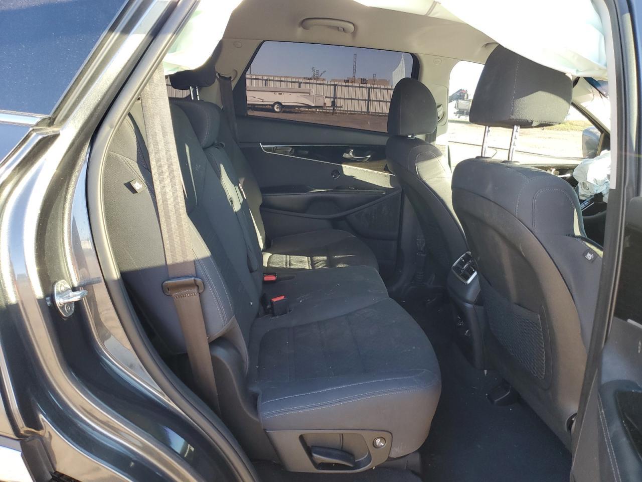 2020 KIA SORENTO