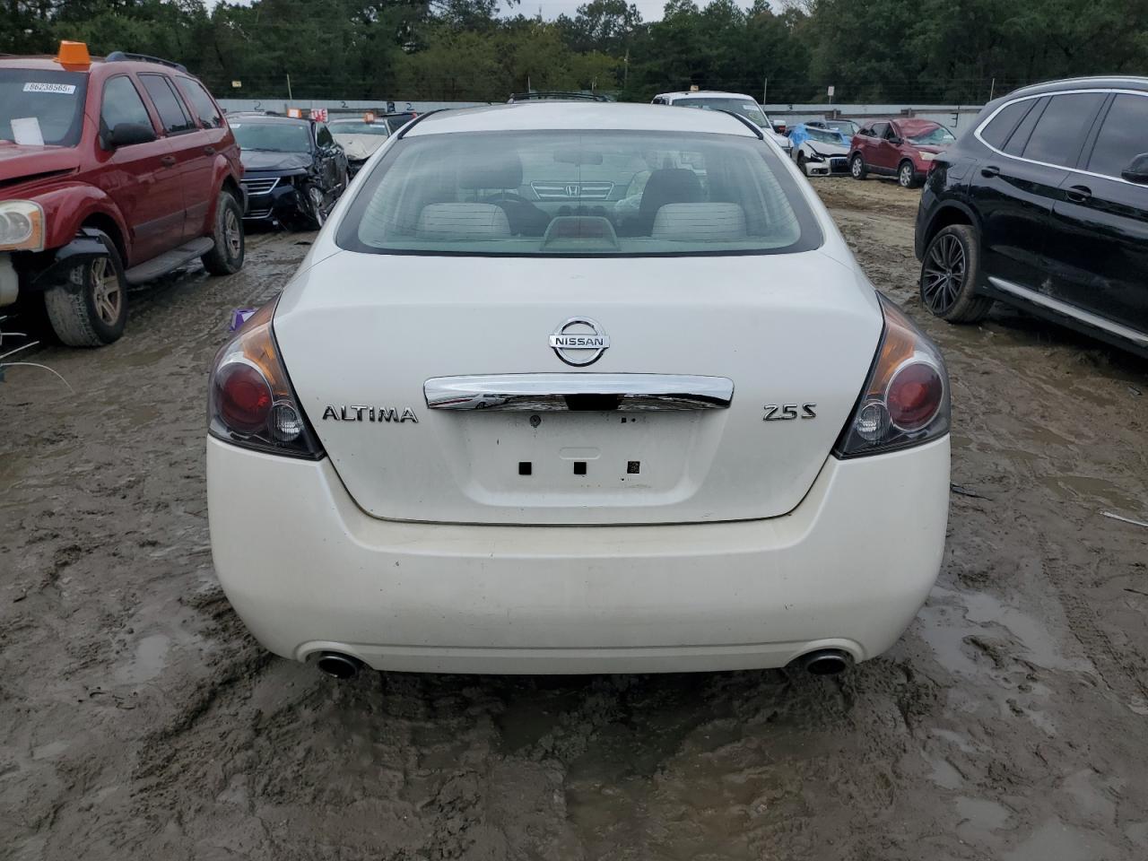 2010 NISSAN ALTIMA