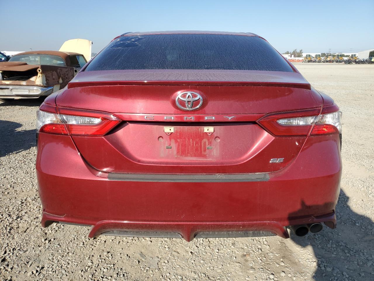 2018 TOYOTA CAMRY