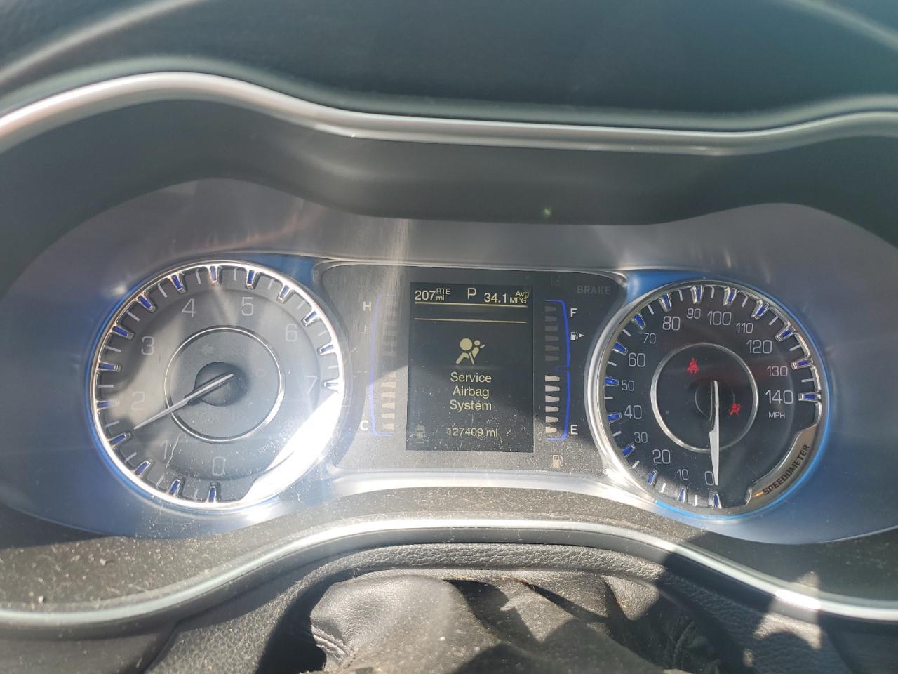 2016 CHRYSLER 200