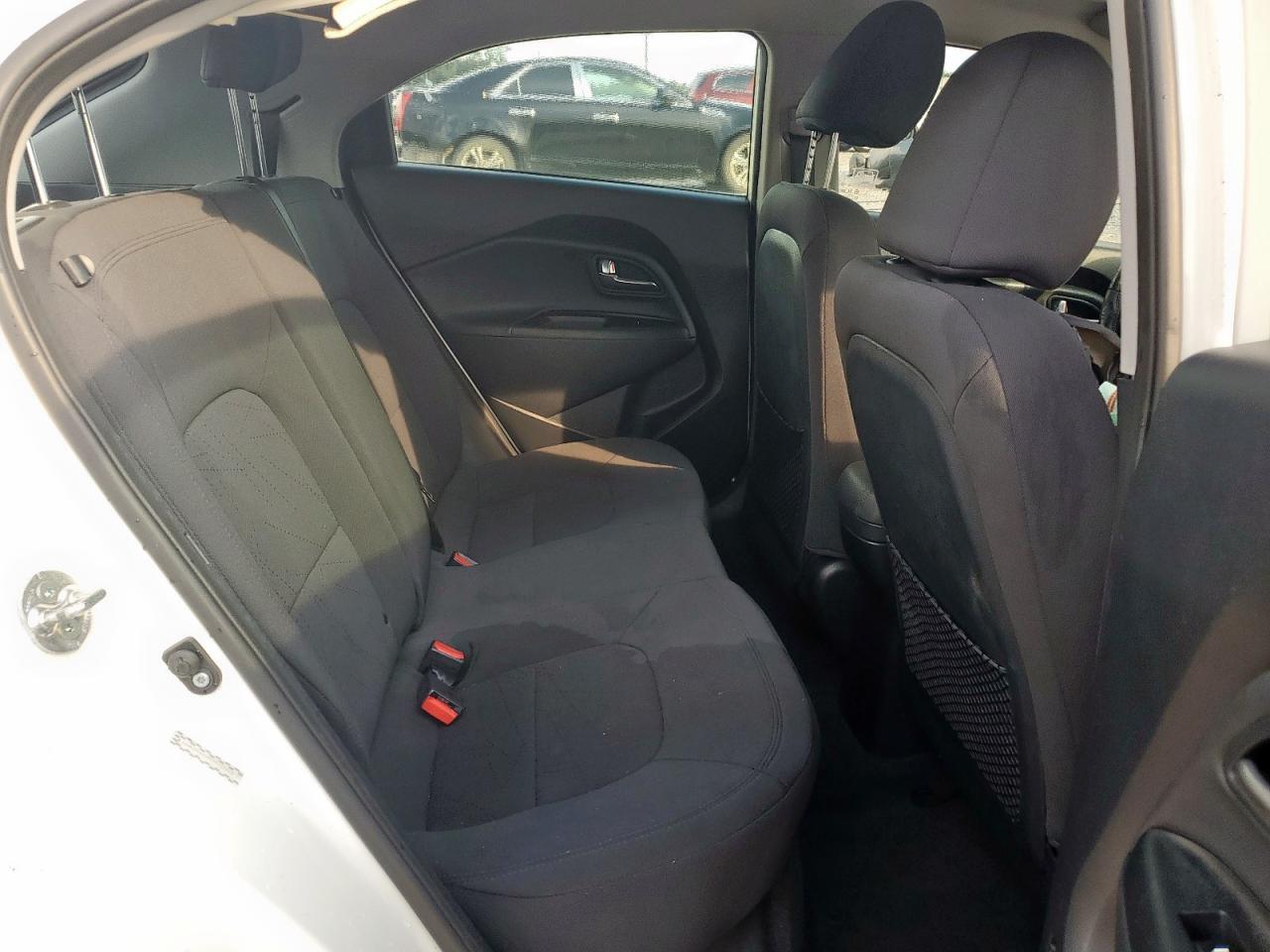 2013 KIA RIO