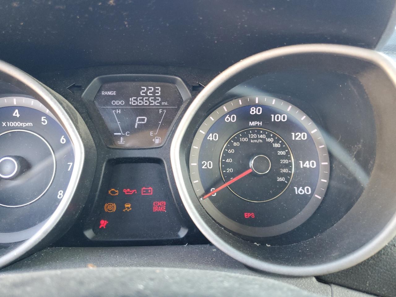 2012 HYUNDAI ELANTRA