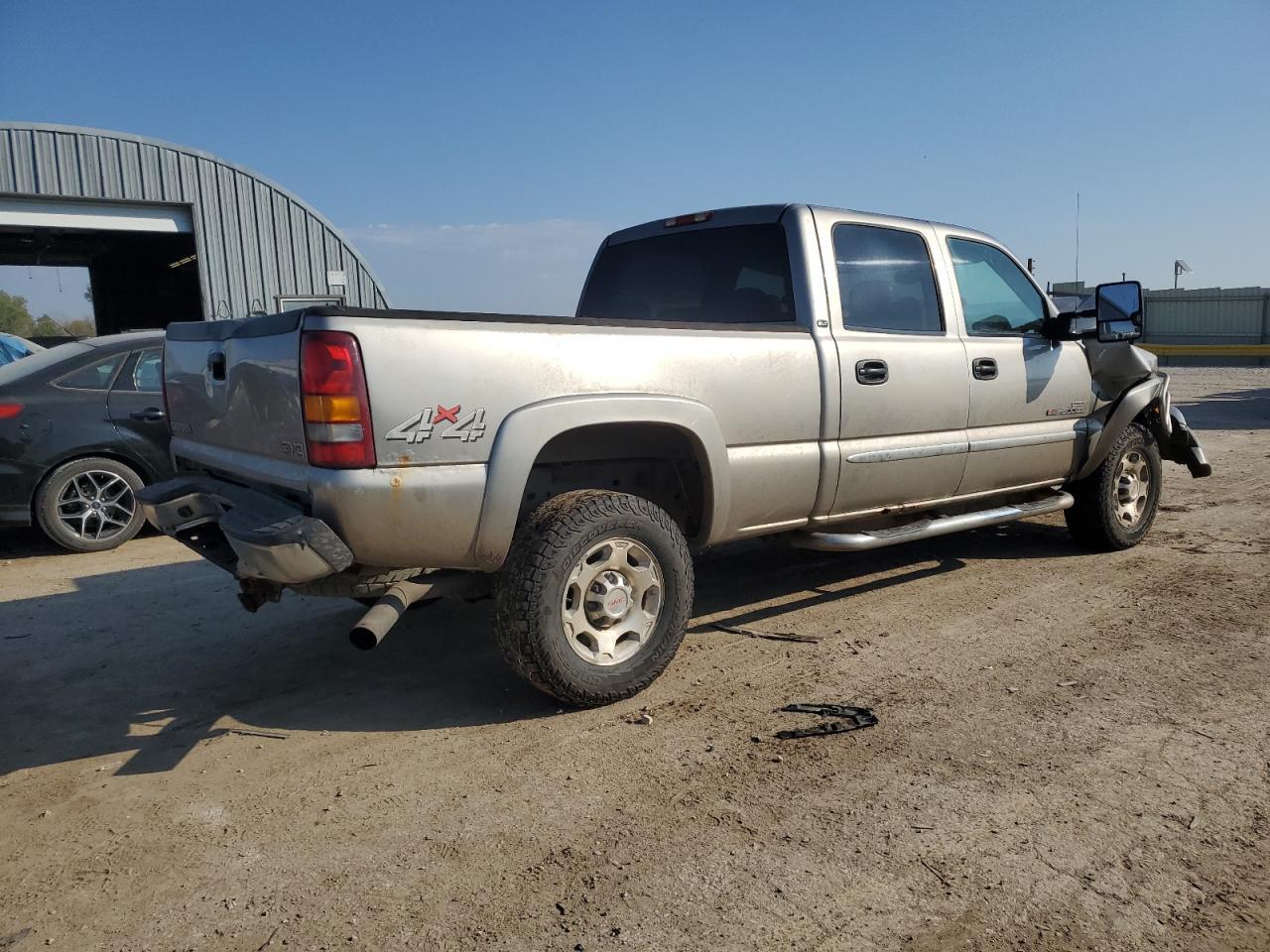 2003 GMC Sierra