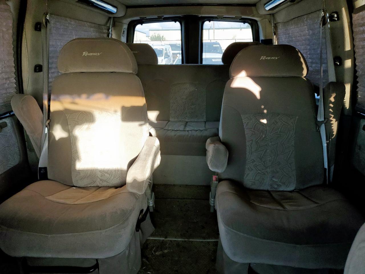 2004 CHEVROLET Express 1500