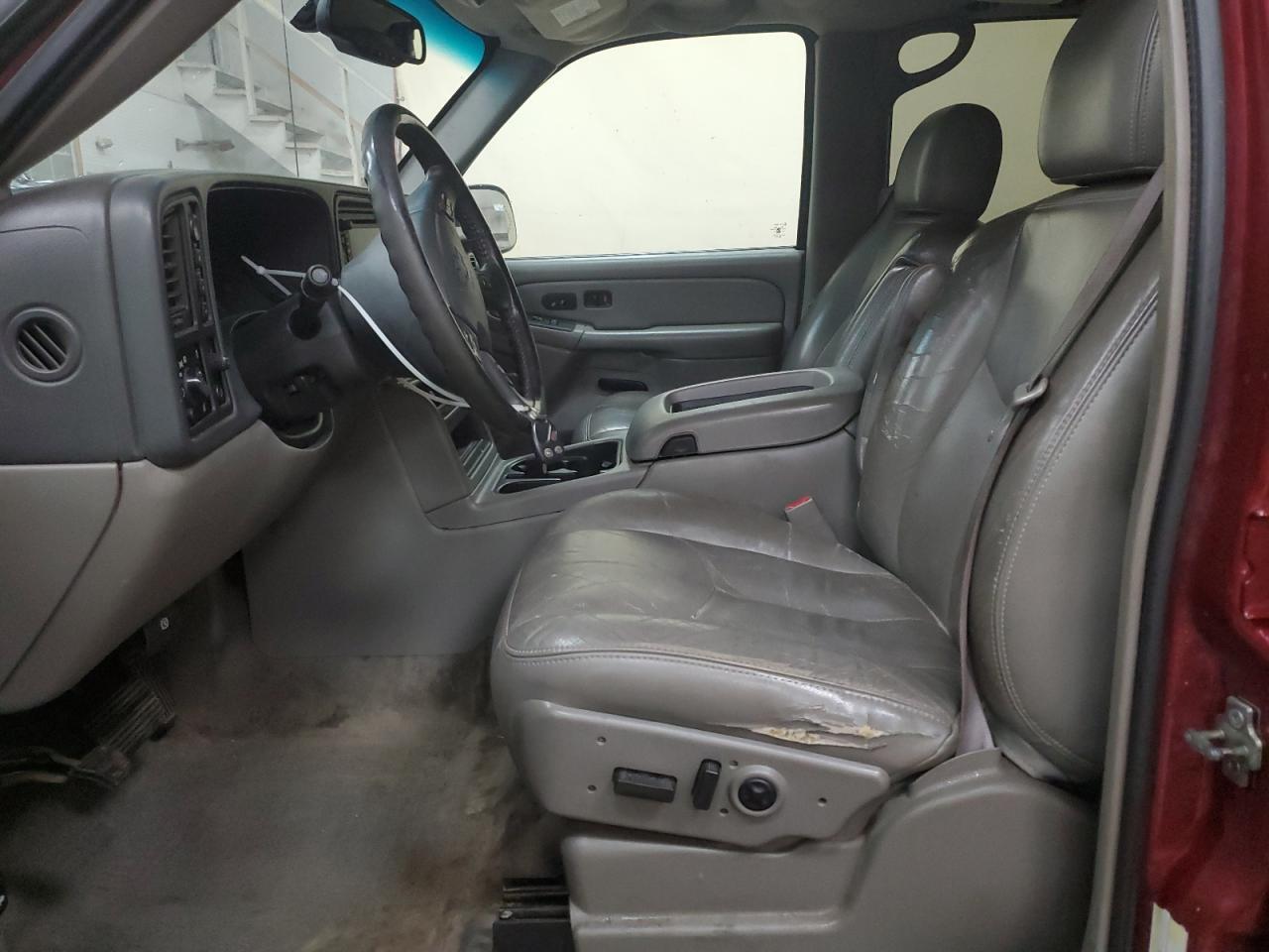 2005 CHEVROLET Suburban