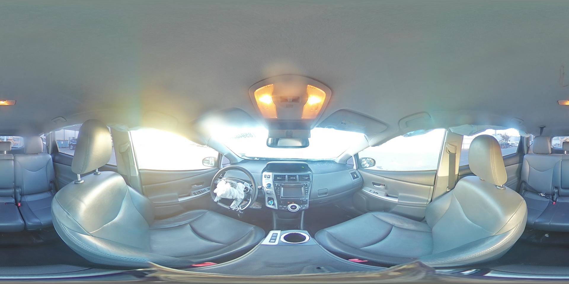 2012 TOYOTA PRIUS V