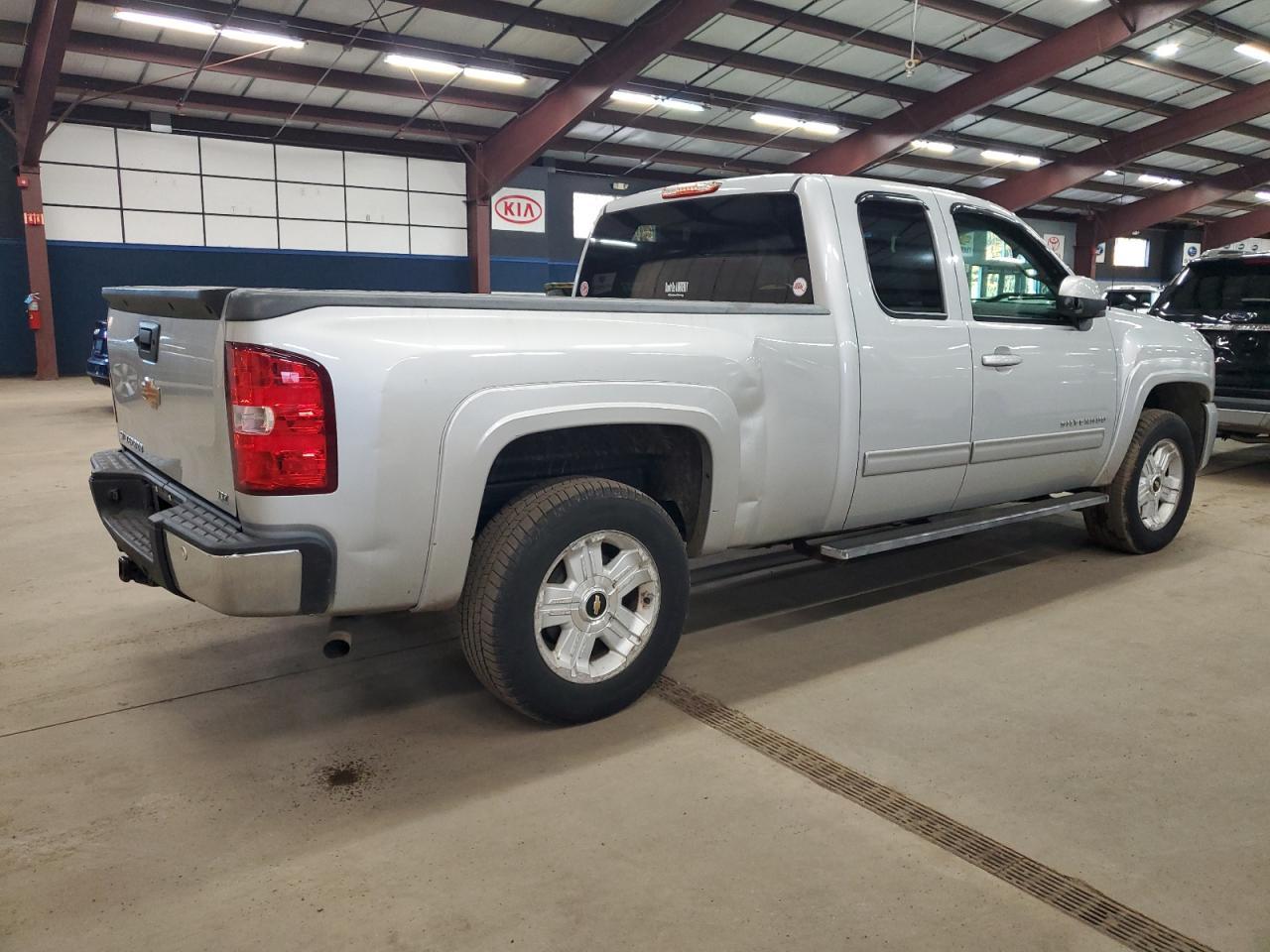 2013 CHEVROLET Silverado