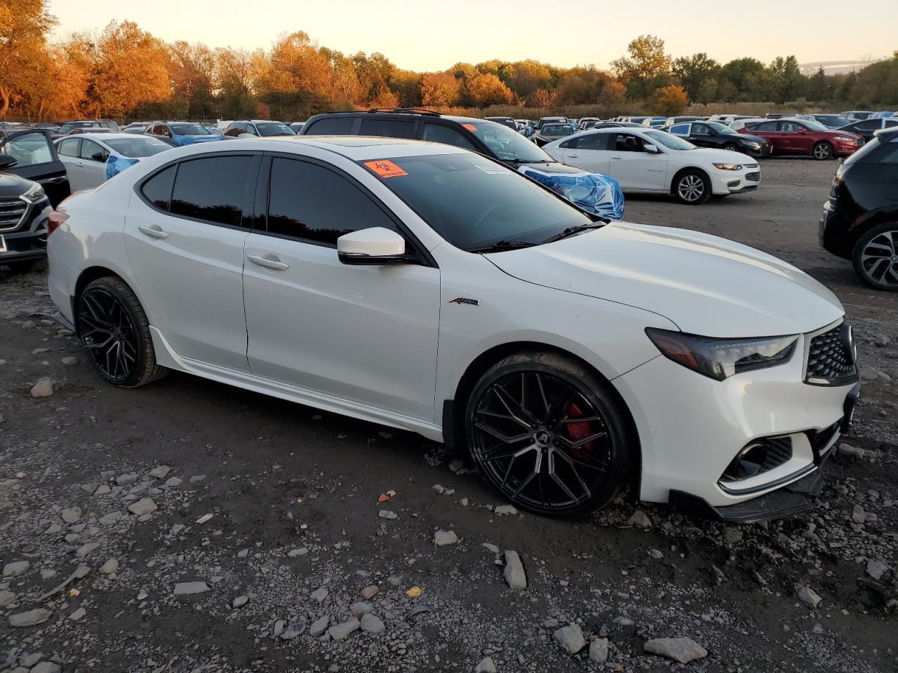 2018 ACURA TLX