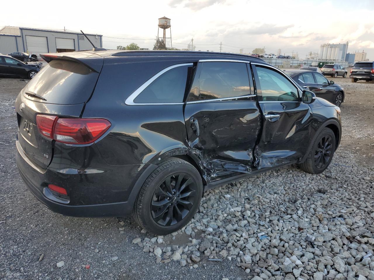 2019 KIA SORENTO