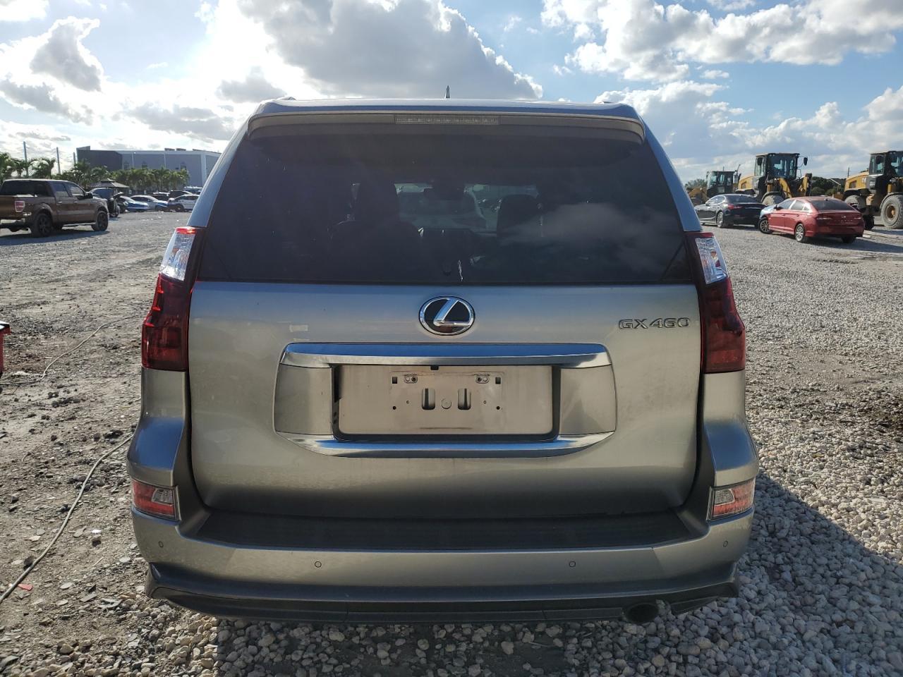 2021 LEXUS Gx