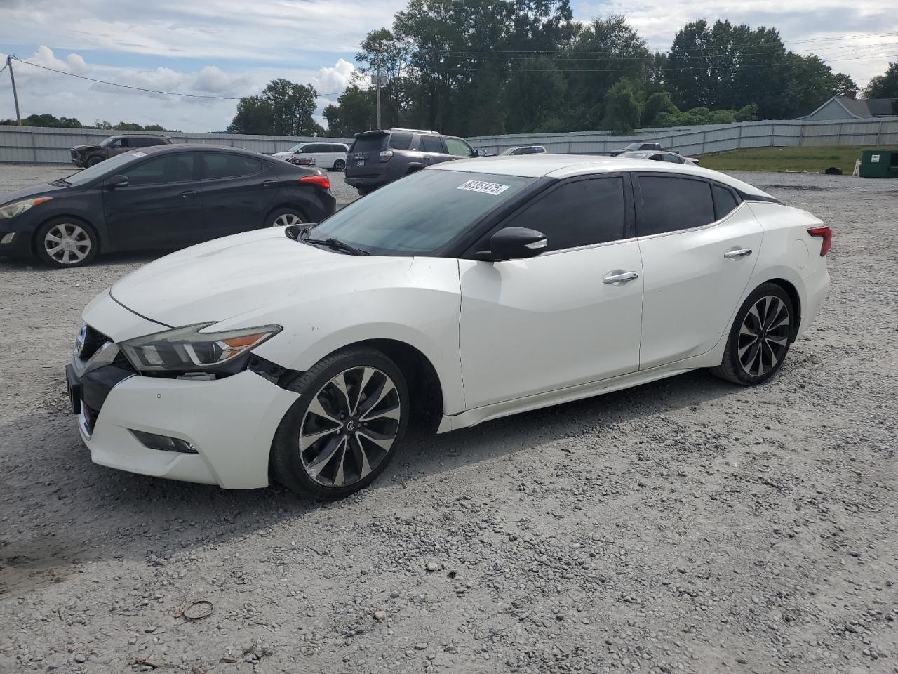2016 NISSAN Maxima