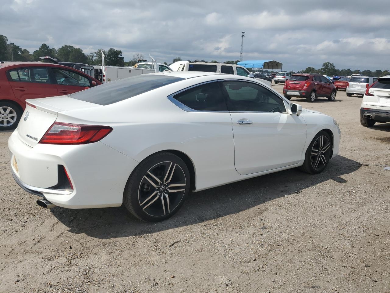 2016 HONDA ACCORD