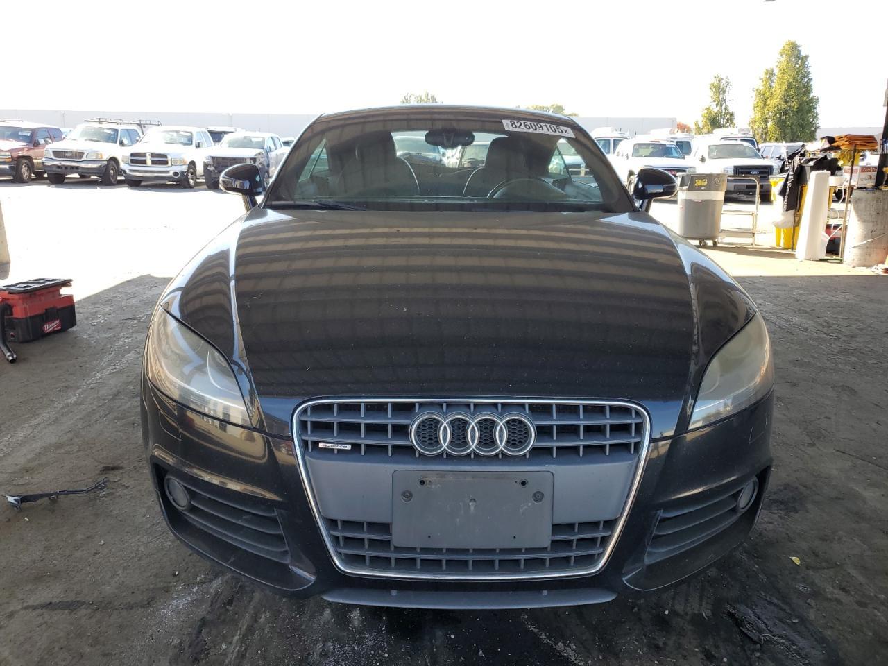 2009 AUDI TT