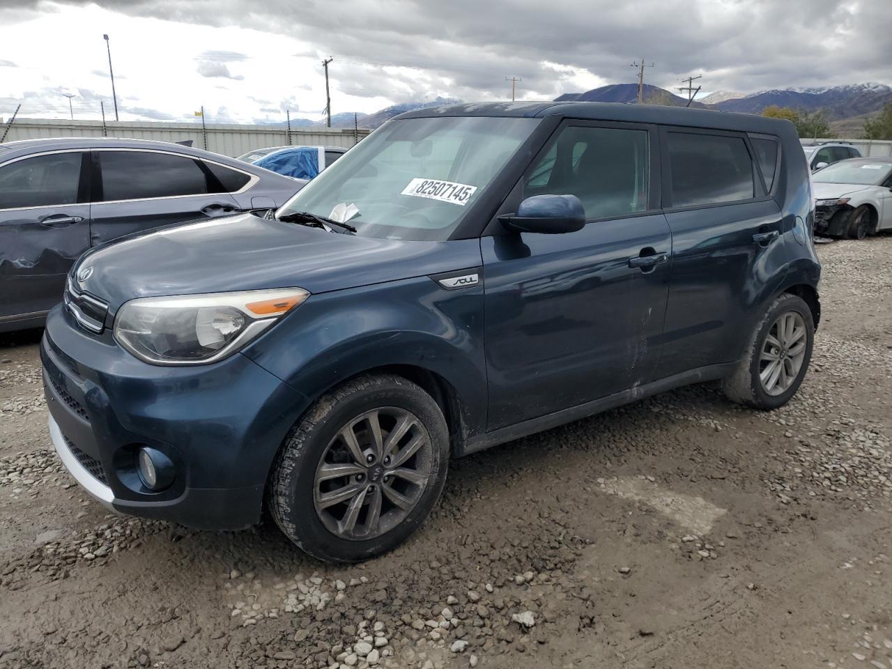 2017 KIA SOUL