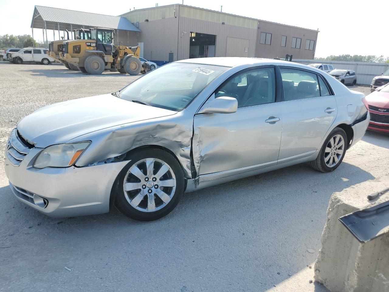2007 TOYOTA Avalon