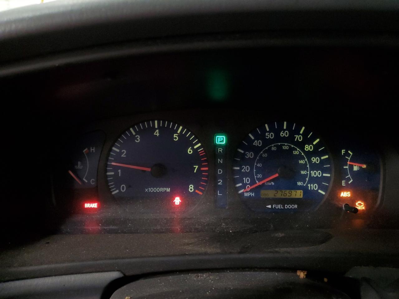 2002 TOYOTA SIENNA