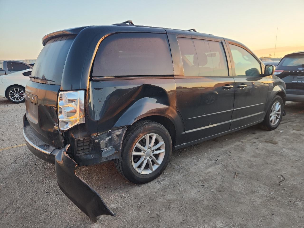 2016 DODGE GRAND CARAVAN