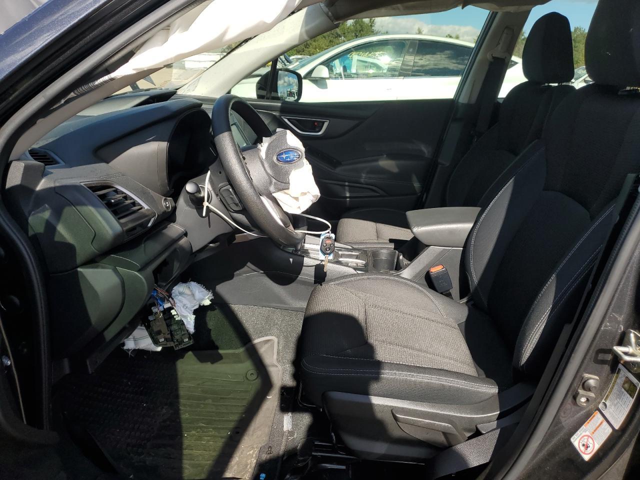 2019 SUBARU FORESTER
