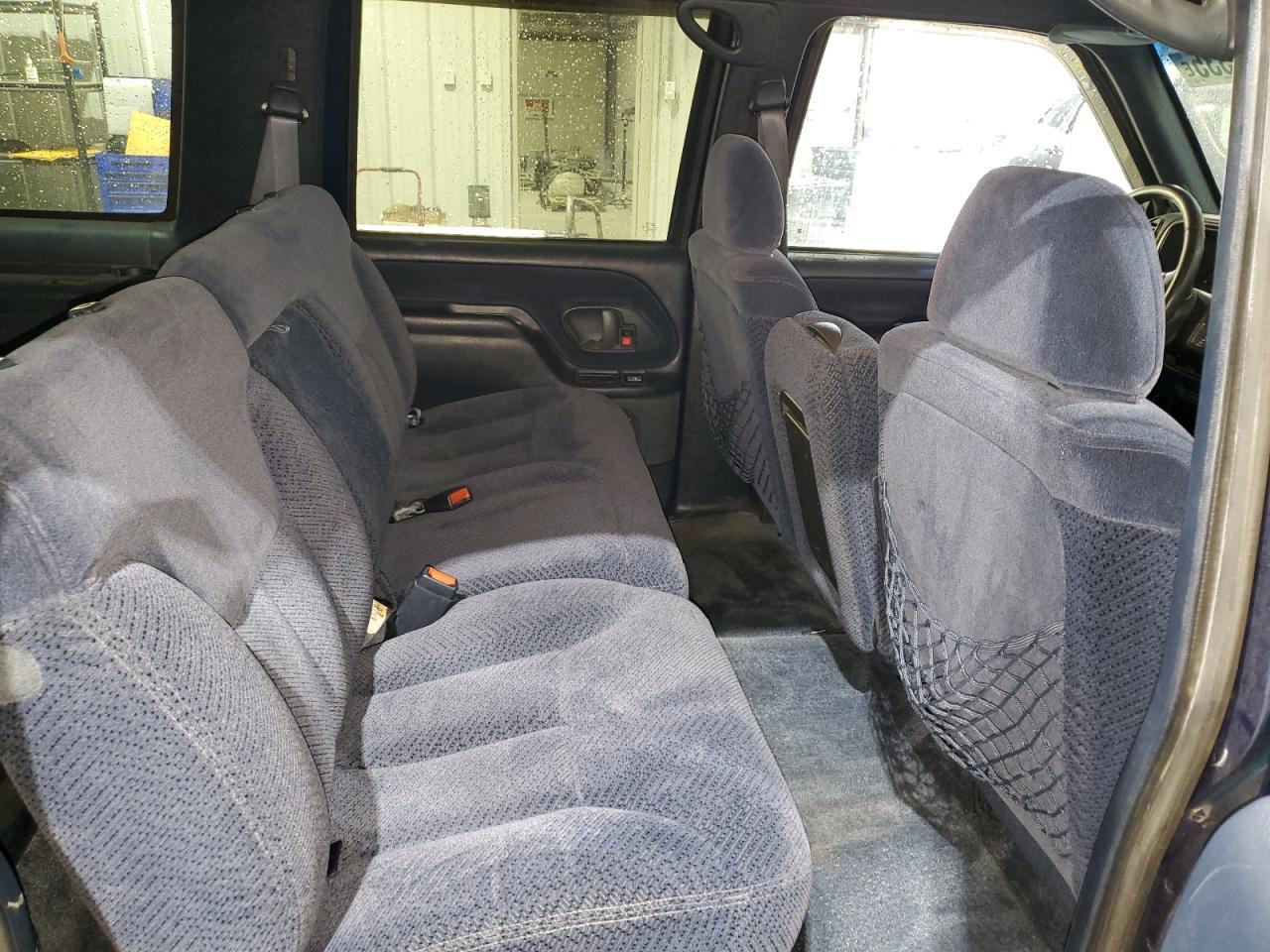 1998 CHEVROLET Suburban