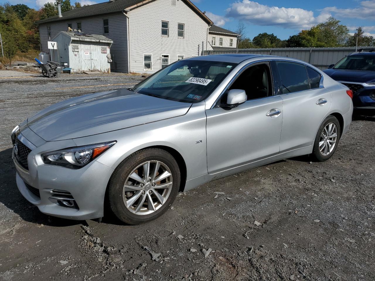2017 INFINITI Q50