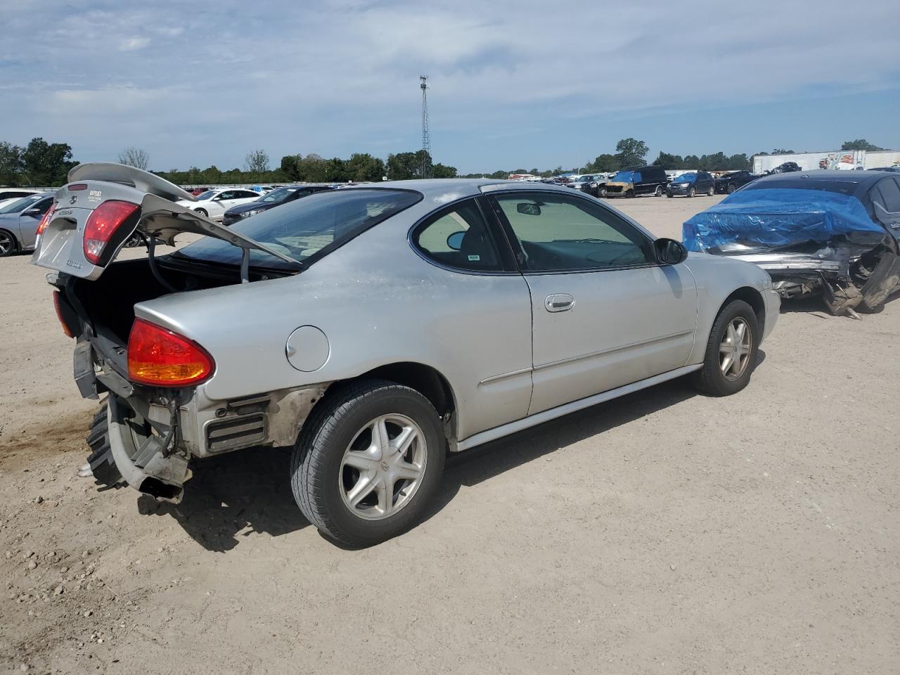 2003 OLDSMOBILE Alero