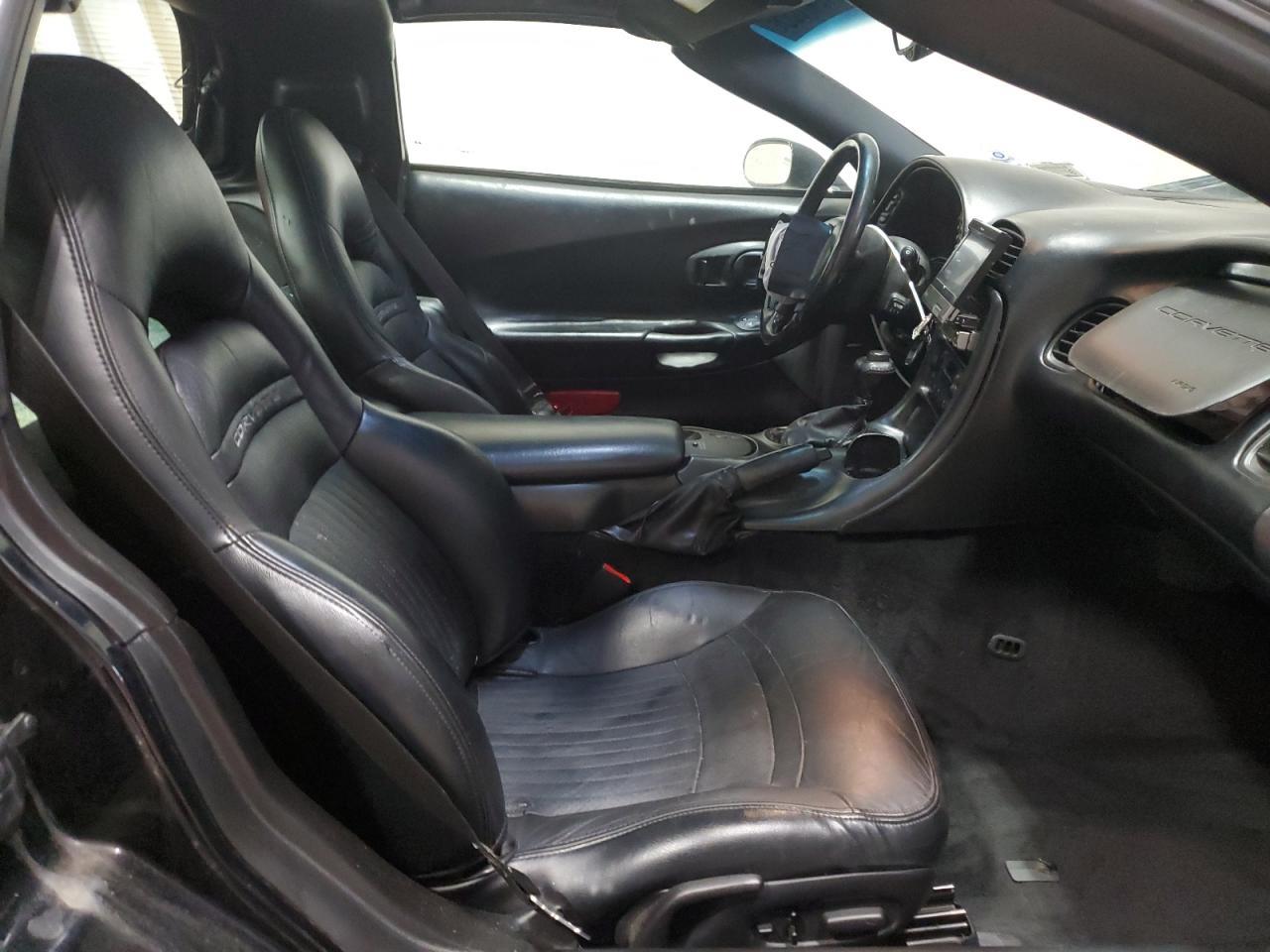 2004 CHEVROLET CORVETTE
