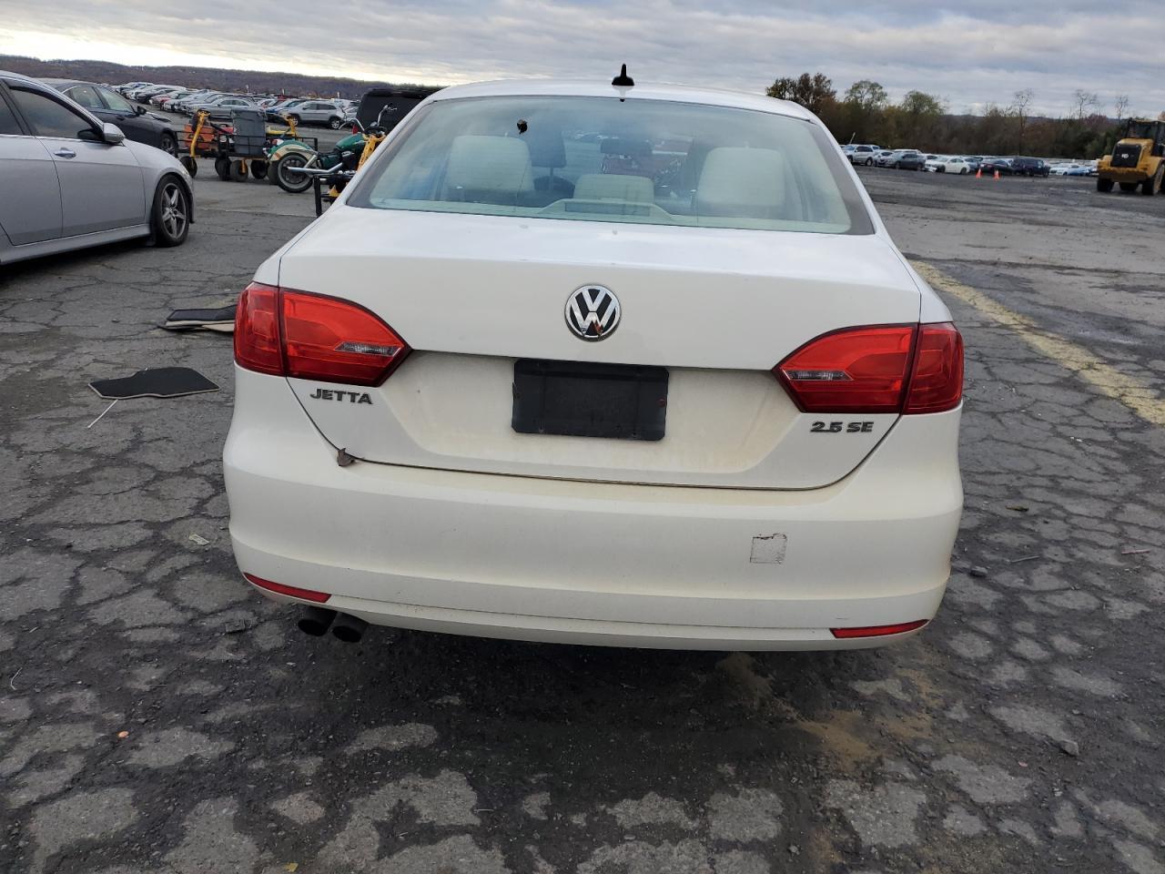 2012 VOLKSWAGEN JETTA