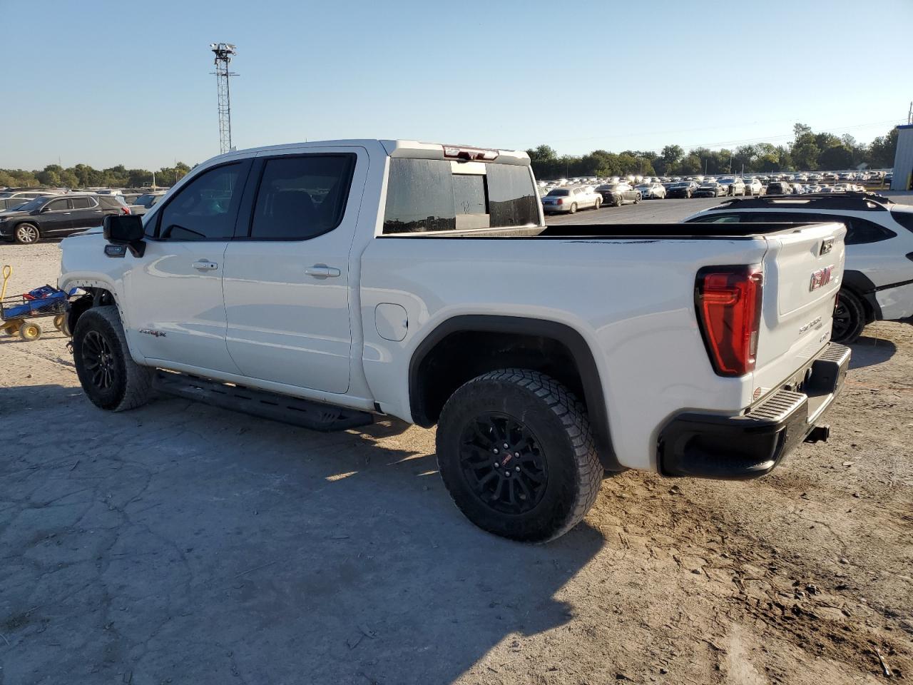 2023 GMC Sierra
