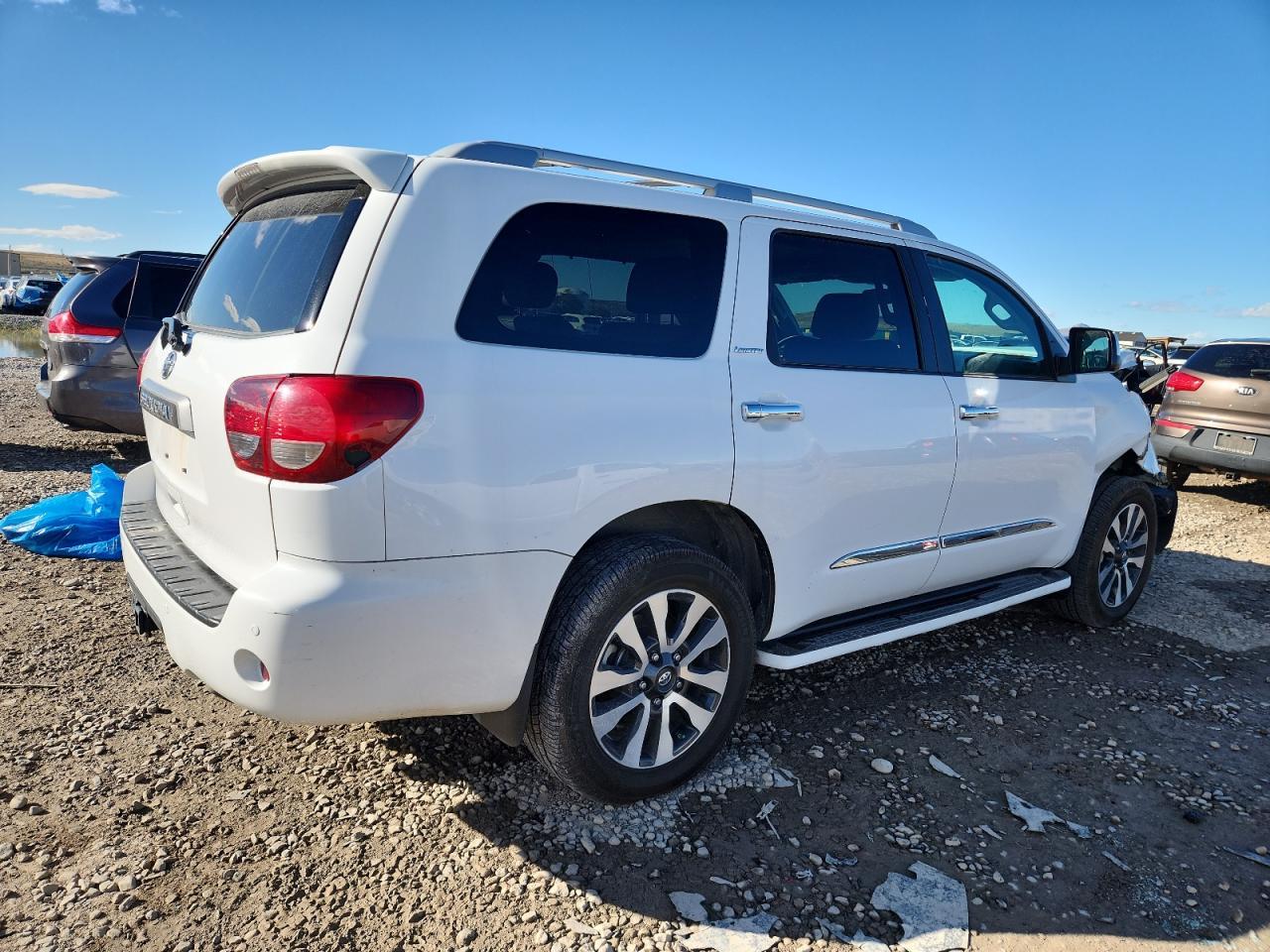 2020 TOYOTA Sequoia